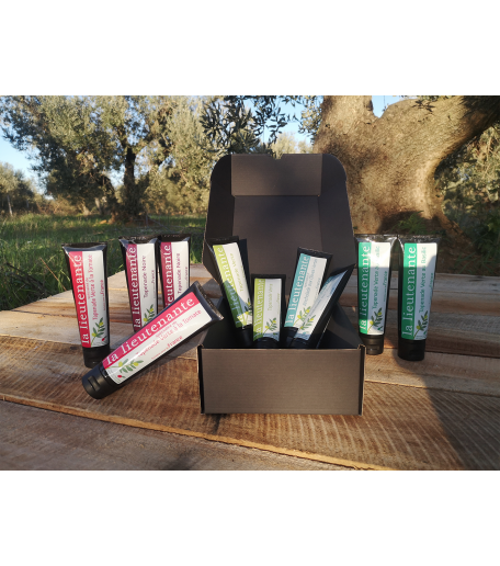 https://www.lalieutenante.com/246-thickbox_default/coffret-les-tubes-de-l-ete.jpg